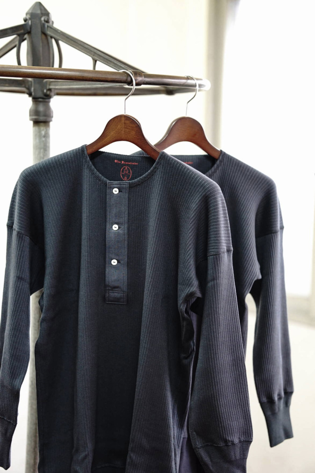 Olde Homesteader “Henley Neck Longsleeve” - Swedenish Army Rib - Olde Worker’s Black