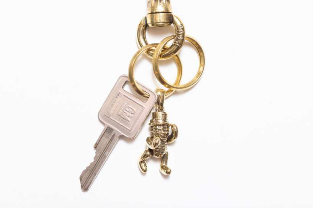 PEANUTS & Co. PEANUTS PATTERN KEY HOOK silver