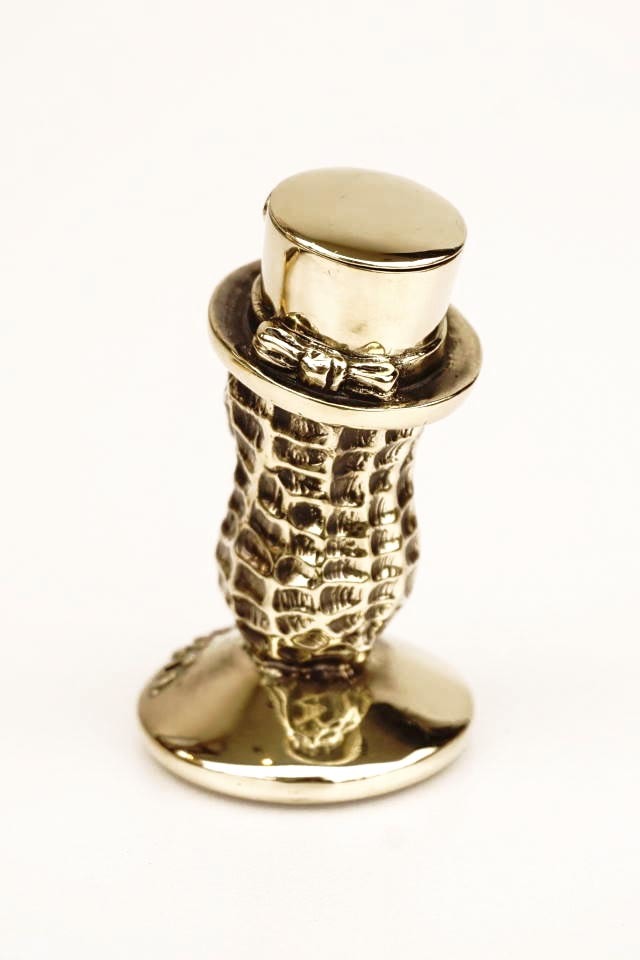 PEANUTS & Co. Peanuts Penstand Brass
