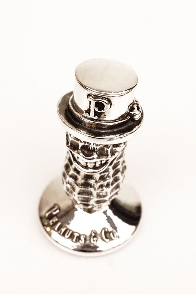 PEANUTS & Co. Peanuts Penstand Silver