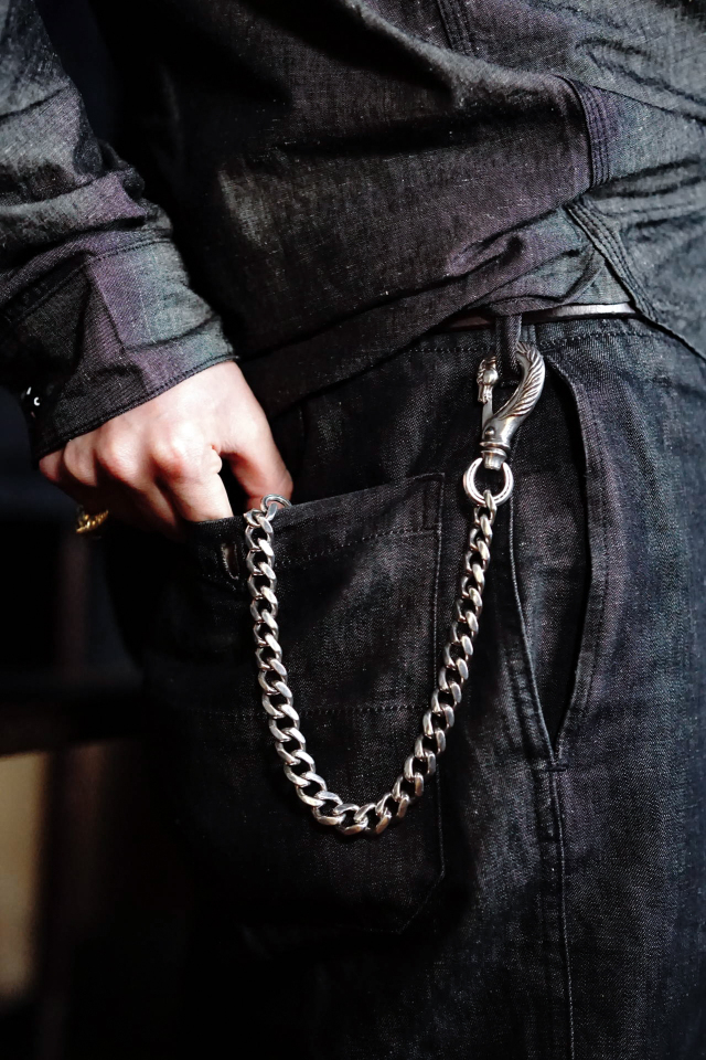 PEANUTS & Co. horse wallet chain horse × horse silver