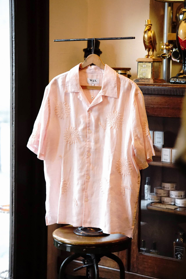wax london Didcot - Pink Flower Embroidered Short-Sleeve Shirt